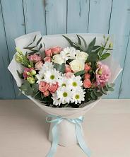Букет цветов из:  Розы, Лизиантусы и Хризантемы в Мундыбаш