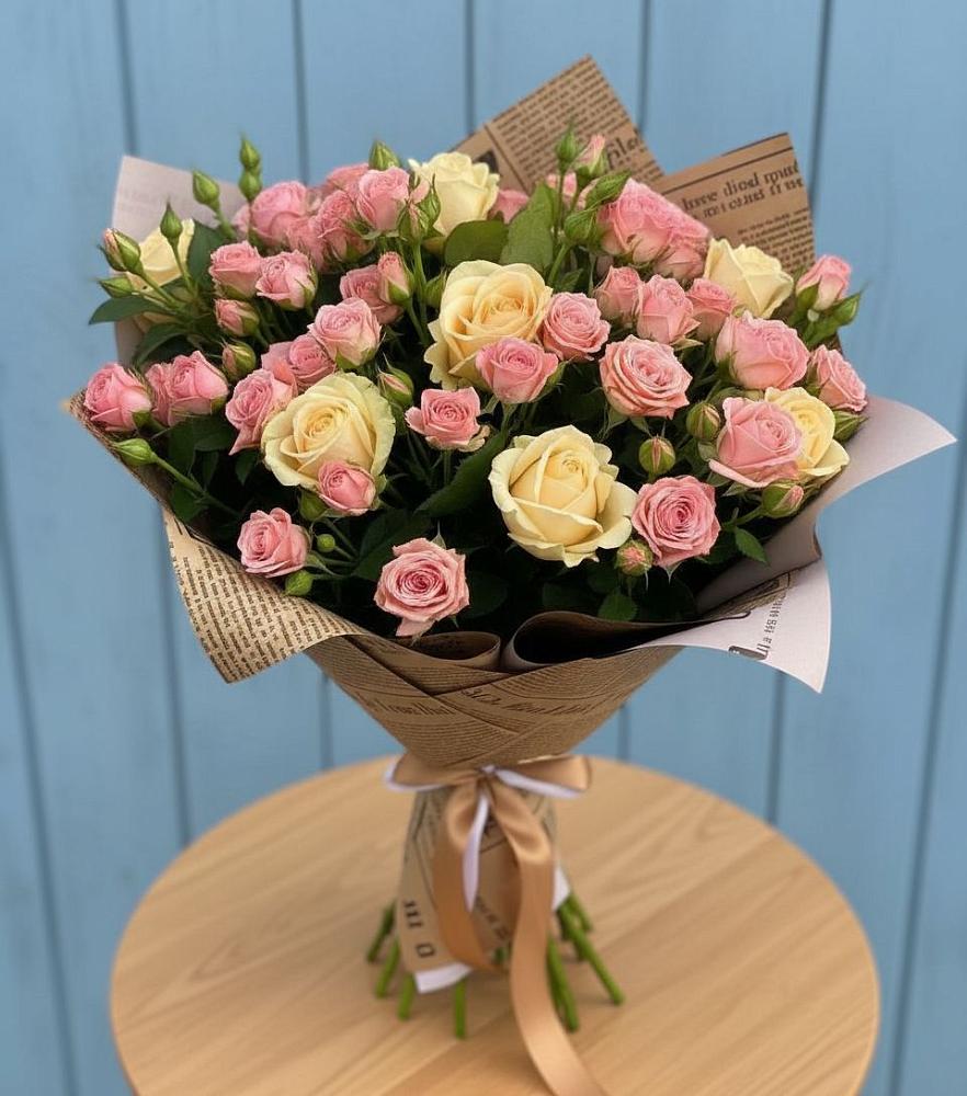 Букет цветов из: Розы в Мундыбаш