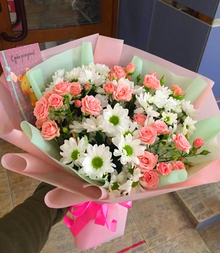 Букет цветов из: Розы и Хризантемы в Мундыбаш