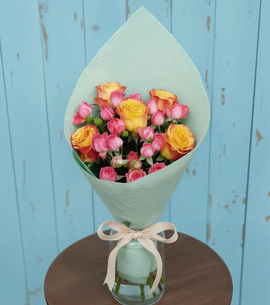 Букет цветов из: Розы в Мундыбаш