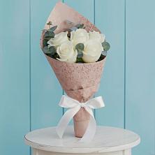 Букет цветов из:  Розы в Мундыбаш