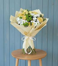 Букет цветов из:  Хризантемы и Розы в Мундыбаш