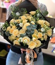 Букет цветов из:  Розы и Лизиантусы #REPLACE_PRED# Мундыбаш